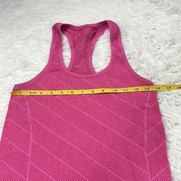 Lululemon Run: Swiftly Tech Racerback Heathered Jewelled Magenta - Picture 3 of 5